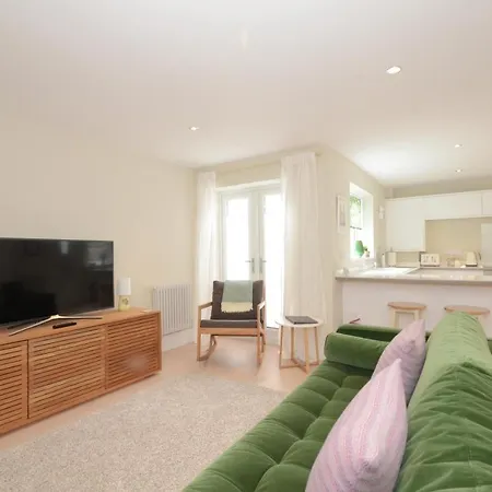 The Mews - 2 Bedroom Luxury, Spacious House With Free Parking York Exterior photo