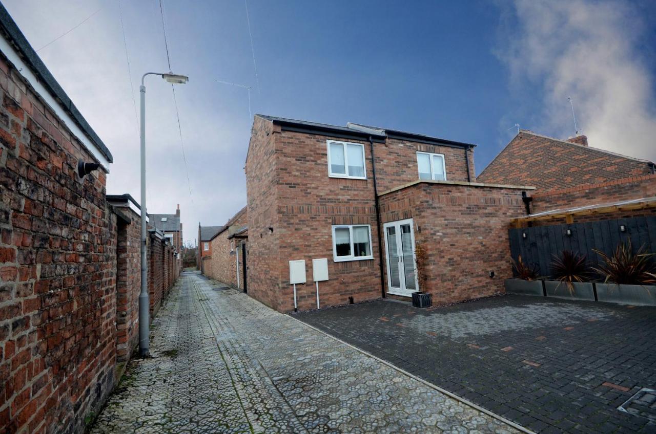 Holiday home The Mews - 2 Bedroom Luxury, Spacious House With Free Parking York